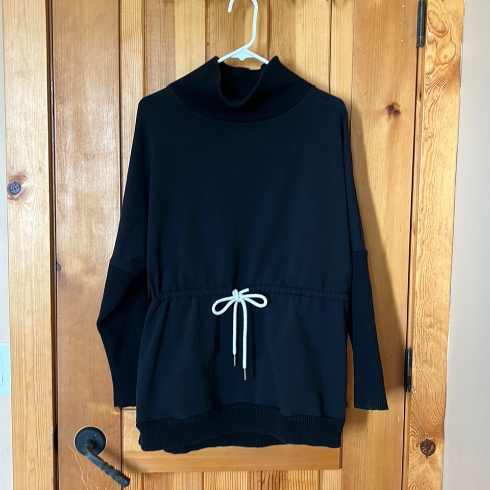 Varley Black Sweatshirt with White Drawstring